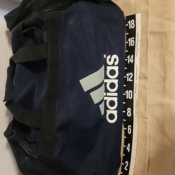 Adidas Duffel Bag/ Gym bag - Picture 4 of 5